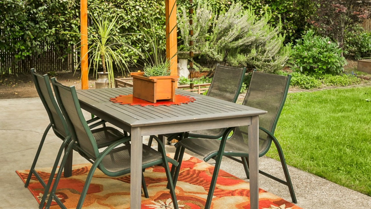 outdoor living company